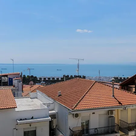 Skyline In Ano Poli, Vesta Philoxenia * Selanik